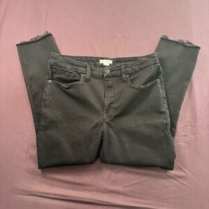 Good American- Black Frayed Hem Skinny Jeans